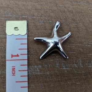 925 Sterling Silver Starfish Pendant